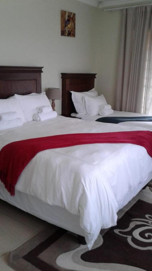 Vinolux Guest House Мтата Экстерьер фото