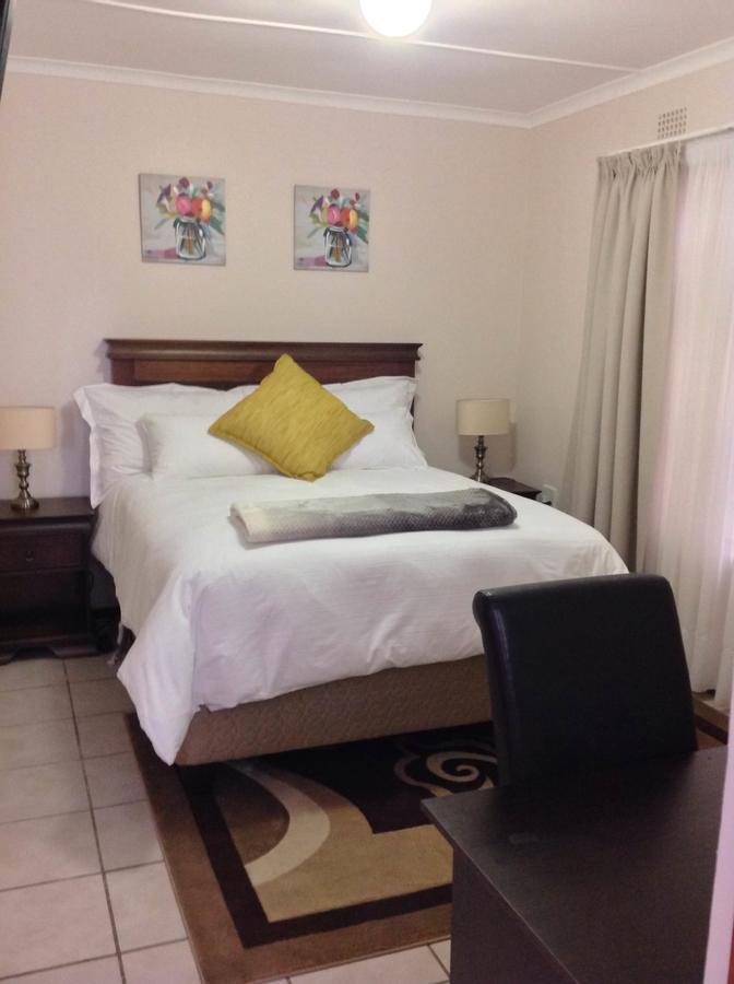 Vinolux Guest House Мтата Экстерьер фото